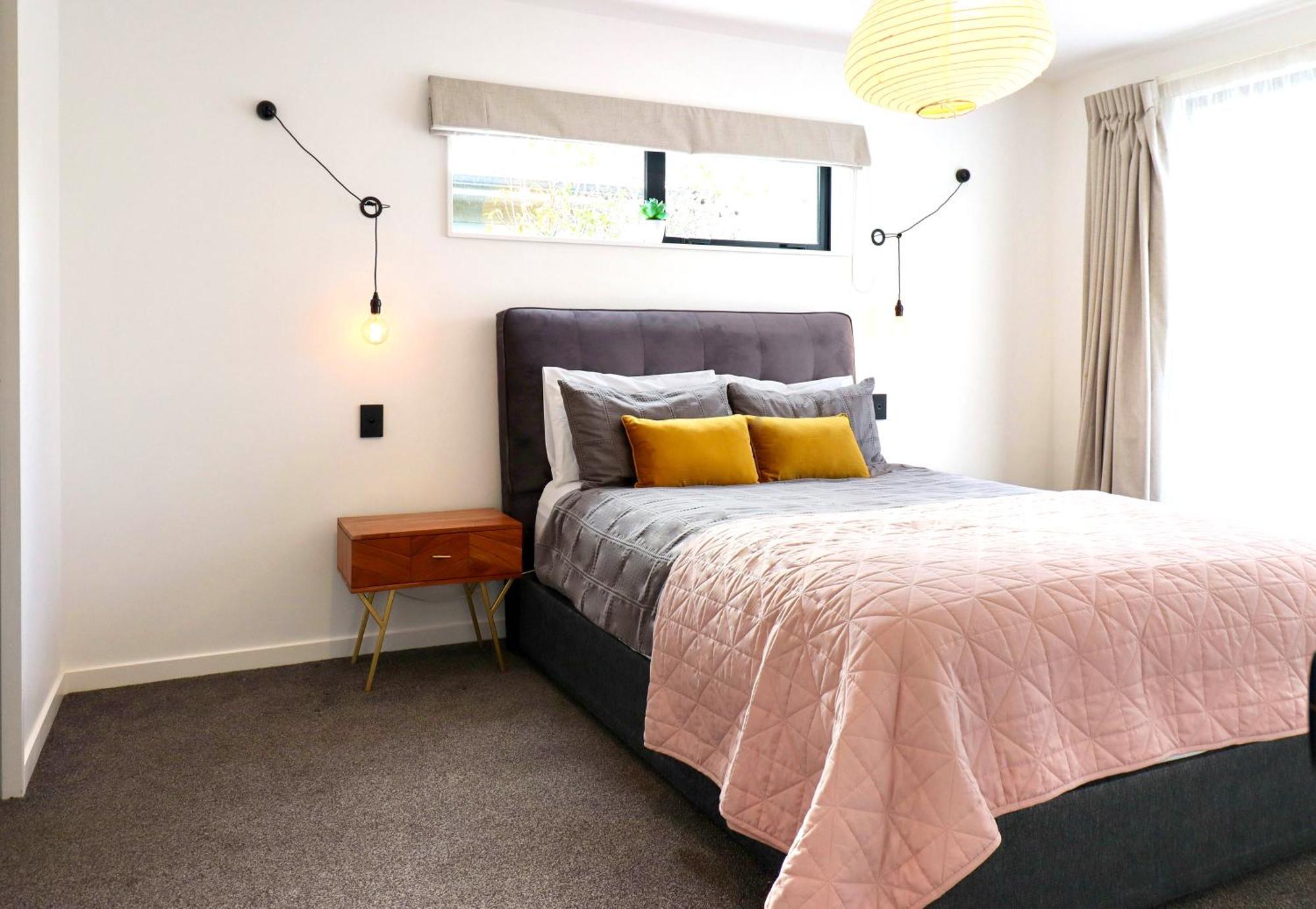 Black Barn Modern: Luxe Martinborough Escape Екстериор снимка